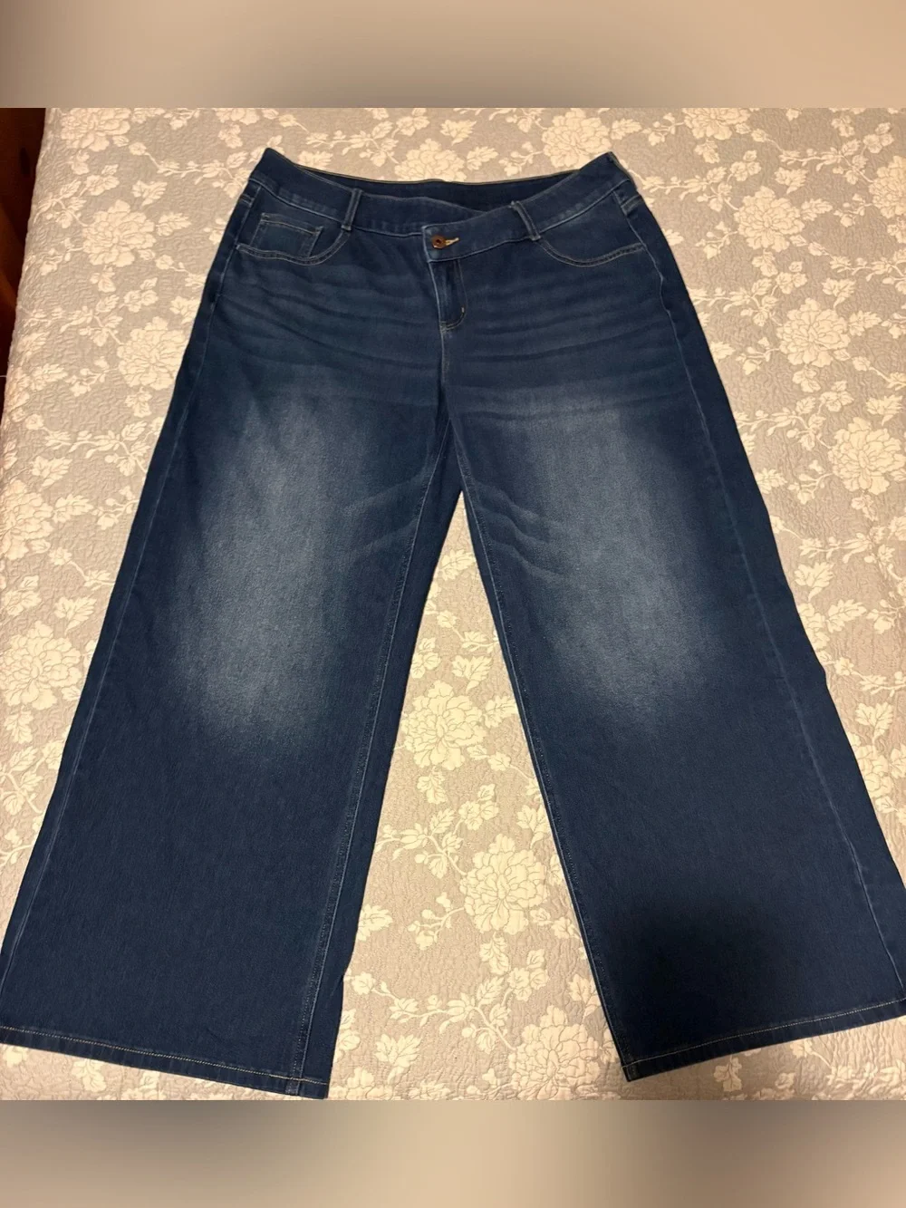 Halara Flex Wide-Leg Asymmetrical Low Rise Baggy Dark Blue Jeans - Size L - Picture 6 of 7